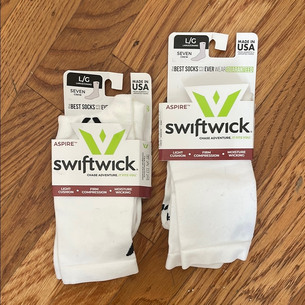 Aspire White Cycling Socks - Unisex